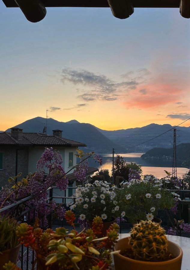 Island Sunset House Vila Sulzano Exterior foto