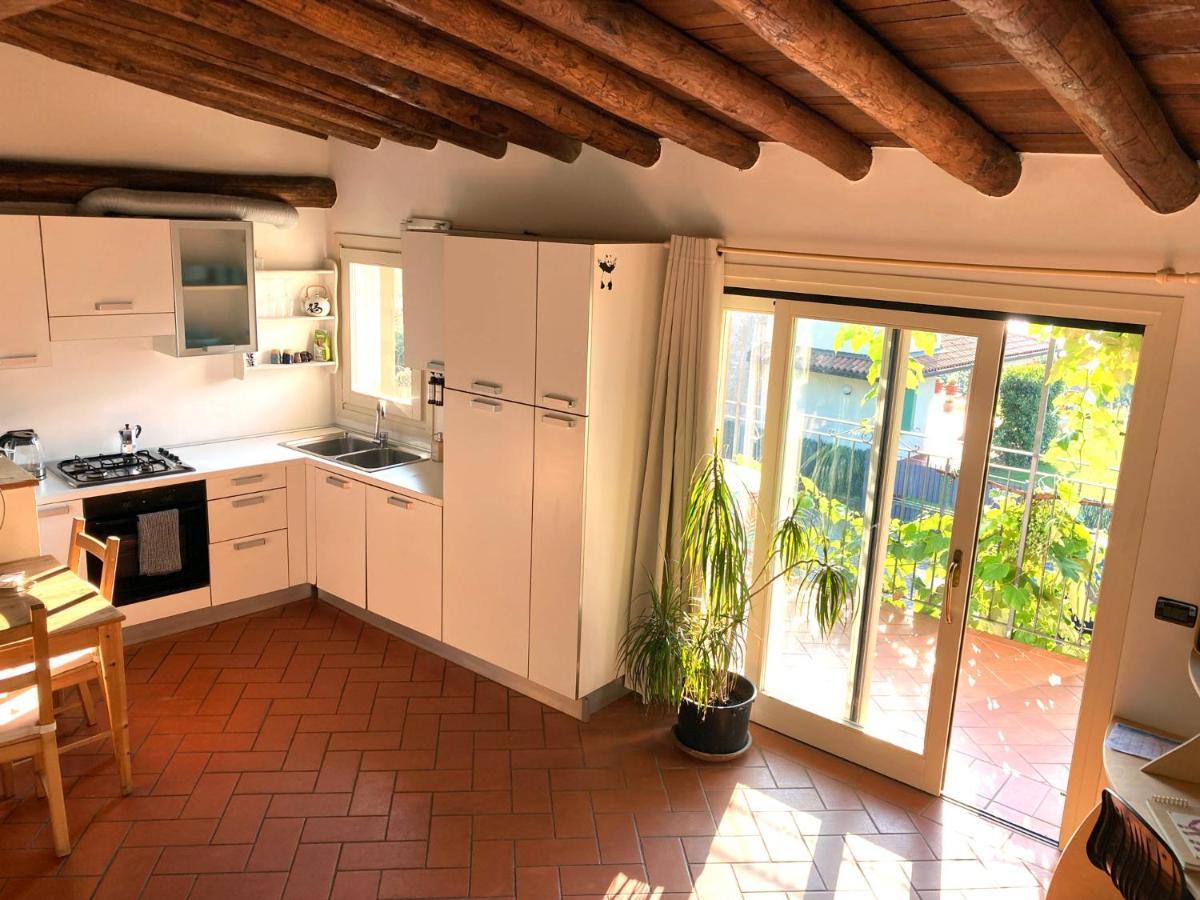 Island Sunset House Vila Sulzano Exterior foto